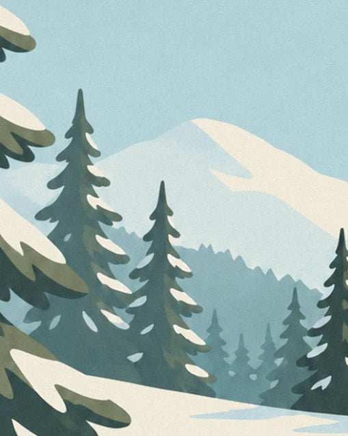 Les sapins givrés devant la montagne enneigée, sous un ciel bleu pâle