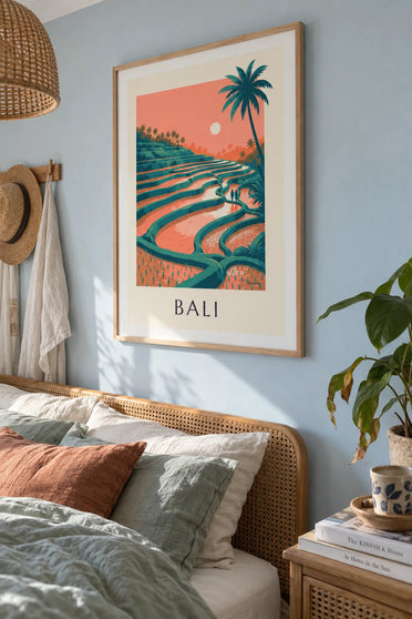 Plakat tarasowe pola ryżowe na Bali o zachodzie słońca: w ramie na ścianie