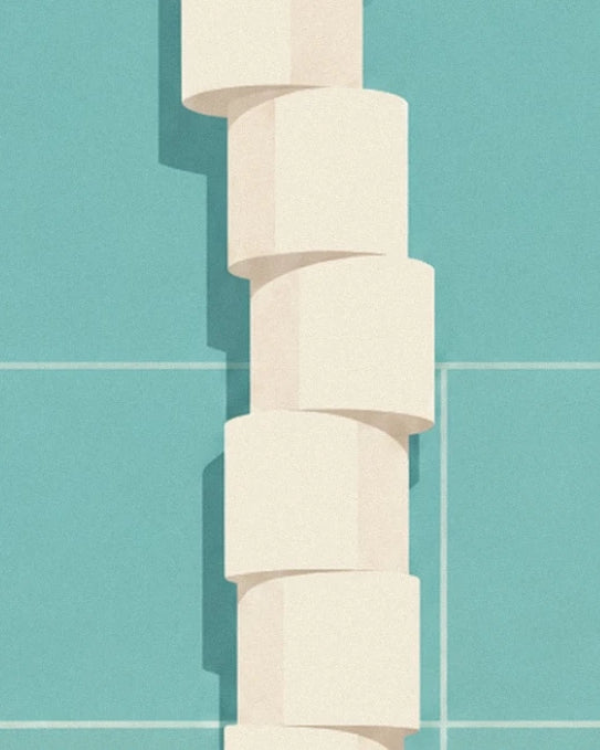 Une pile de rouleaux de papier toilette blancs devant le carrelage turquoise