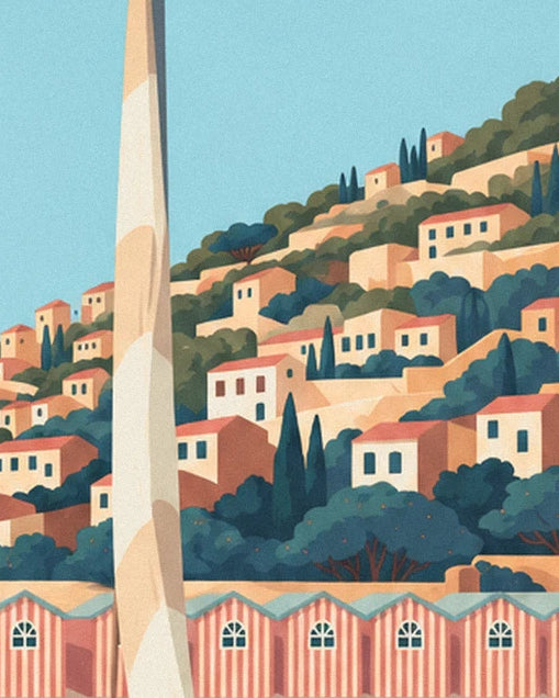Les villas aux toits orangés parmi les cyprès, au-dessus des cabines rayées