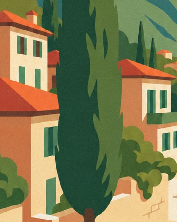 Un cyprès élancé entre les maisons aux volets verts et aux toits orangés