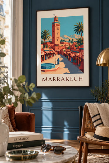 Plakat z medyną w Marrakeszu i minaretem Kutubijja: w ramie na ścianie