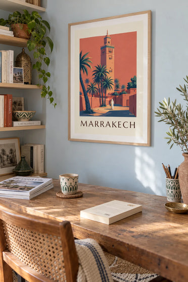 Plakat minaret Kutubijja oświetlony o zmierzchu w Marrakeszu: w ramie na ścianie