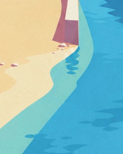 Le rivage de sable doré bordé d’eau turquoise, avec des ombres bleues sur les vaguelettes