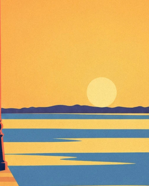 Le soleil pâle qui descend sur les collines violettes et l'eau bleue du bassin