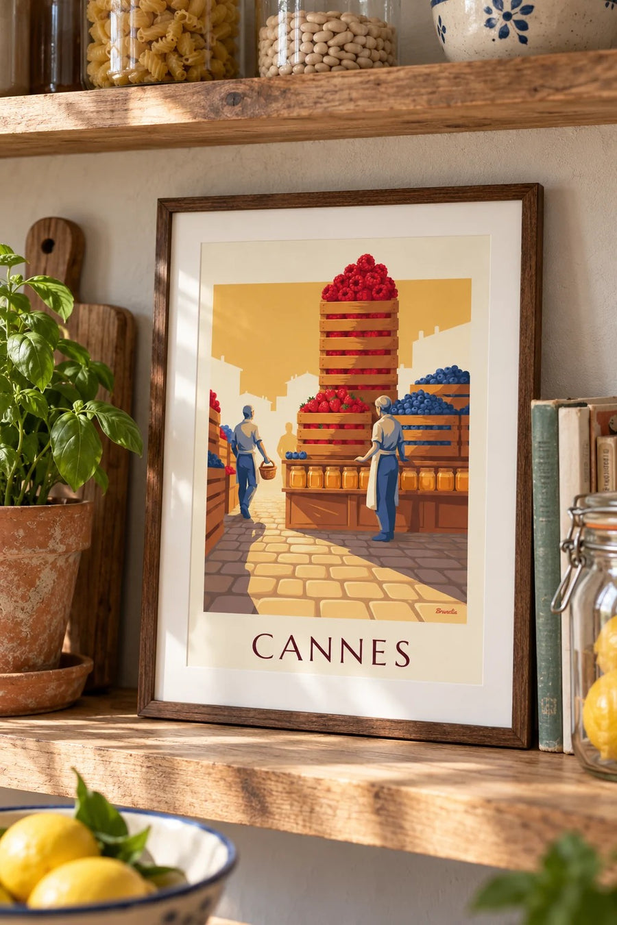 Plakat targu Forville w Cannes, czerwone owoce : mały format A4 w ramie
