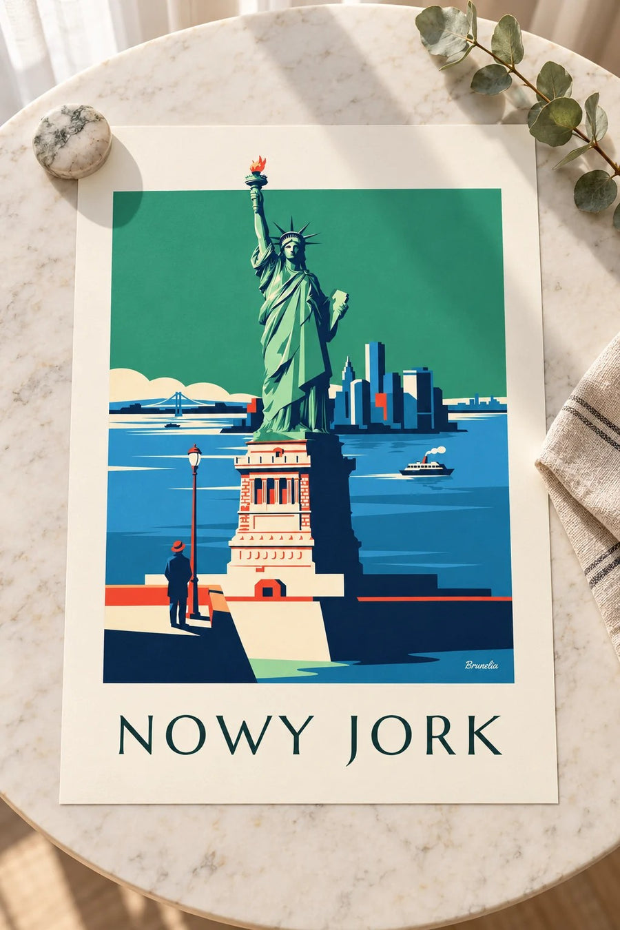 Plakat Statua Wolności i panorama Manhattanu w Nowym Jorku: postawiony na stole