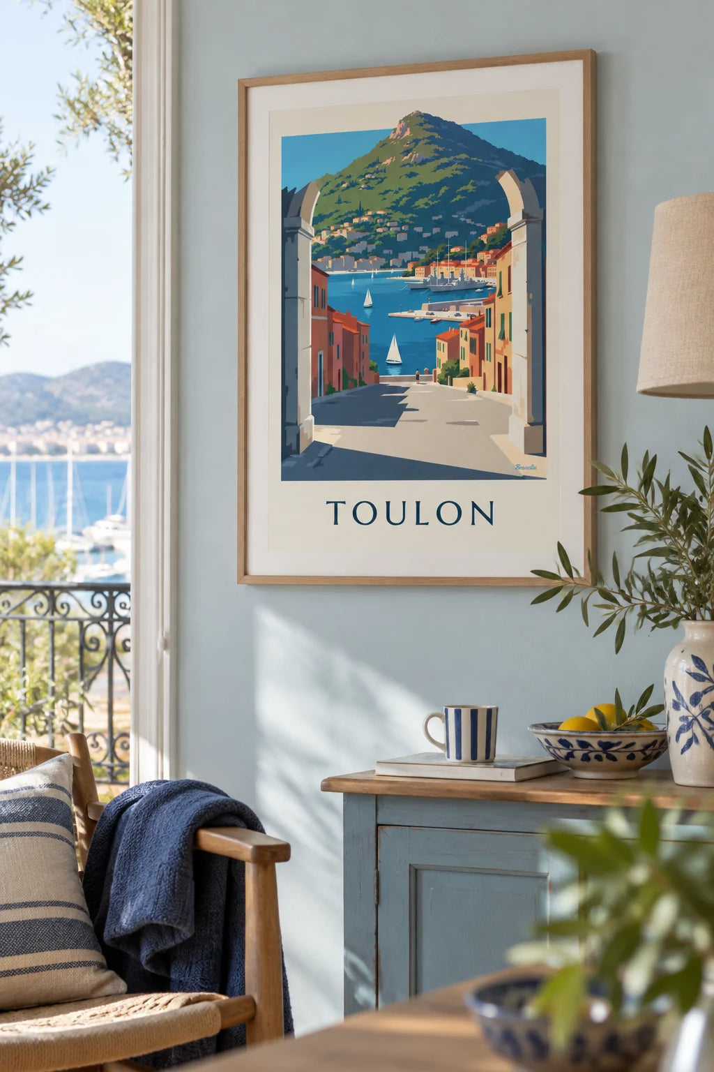 Mise en situation de Affiche port de Toulon vu sous une arche de pierre